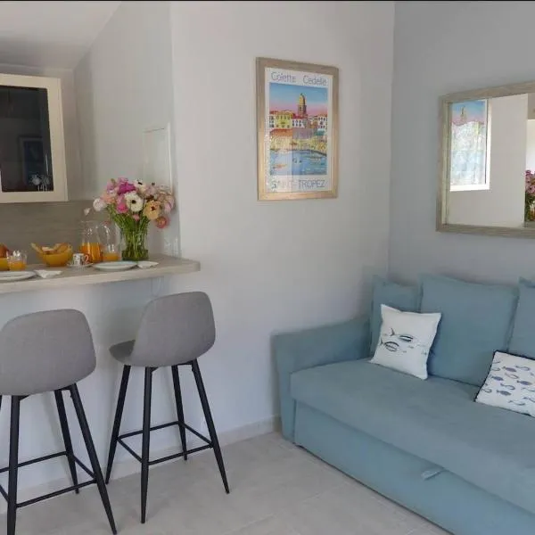 Charmante petite maison a l'éntrée de Saint Tropez, hôtel à Saint-Tropez