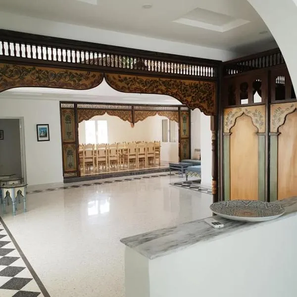 Dar Mamina, hotel v destinaci Sīdī ash Shammākh