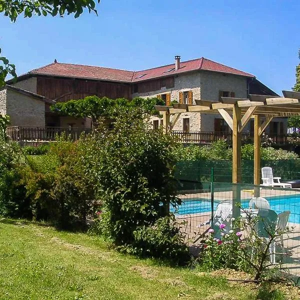 au bonheur du cedre, hotel en La Sône