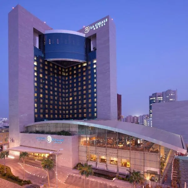 La Cigale Hotel Managed by Accor, hotel Dohában