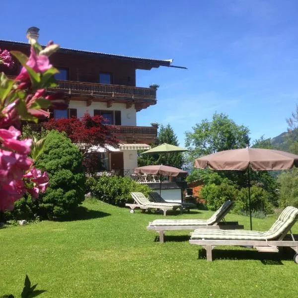 Pension Hinterseer, hotel v Kitzbuhelu