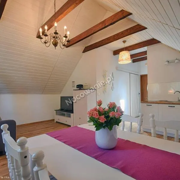 Apartament pod Dębem – hotel w mieście Bobolice