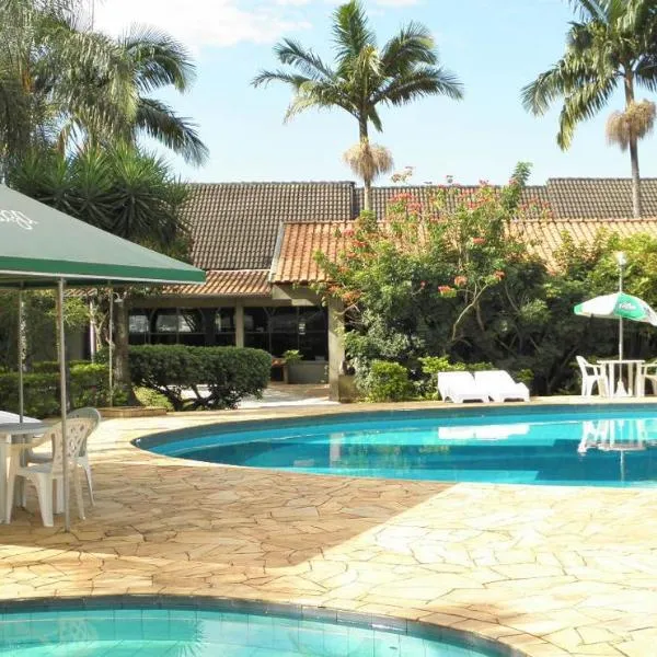 Rio Claro Plaza Hotel, hotell sihtkohas Rio Claro