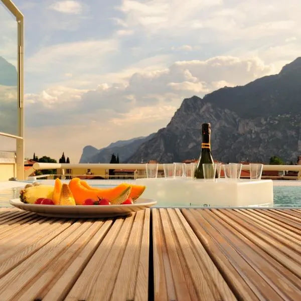 Eco Hotel Bonapace, hotel in Nago-Torbole