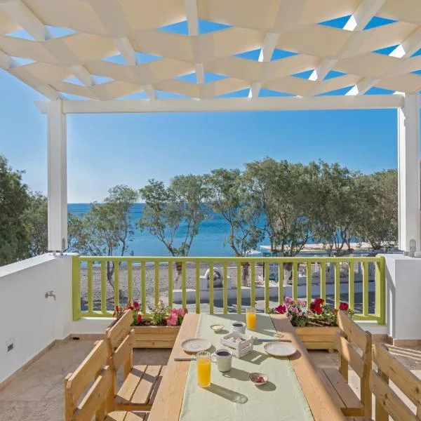 Parathinalos Beach House, hotel in Livadi Astypalaias