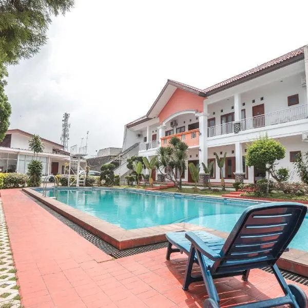 Hotel Lurus، فندق في بونشاك