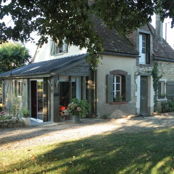 LA RENAUDIERE, hotel in Les Aubées