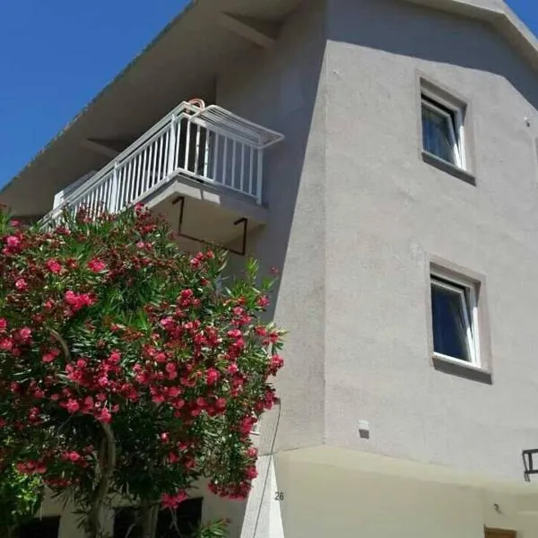 Apartmani Malbašić, hôtel à Zaostrog