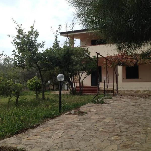 Azalee P2228, hotel Santa Luciában