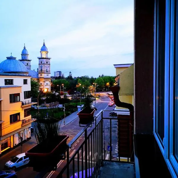 Bulevard Apartments, hotel in Satu Mare