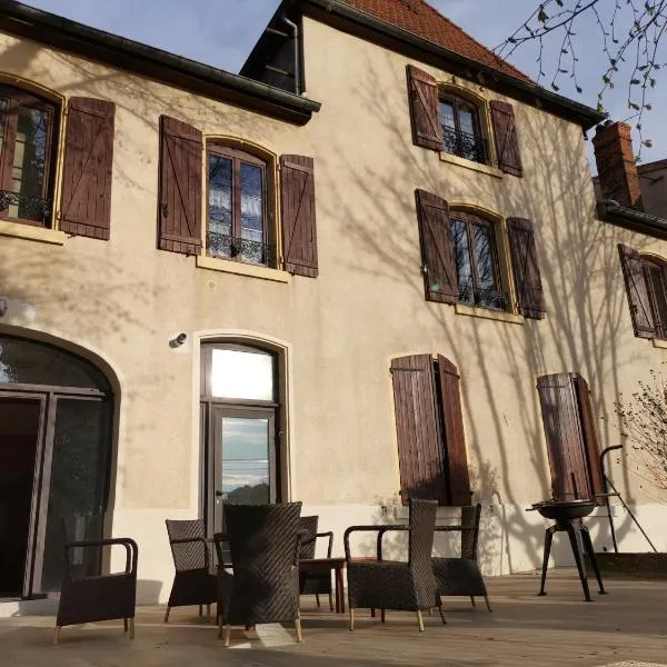 CHAPELLE ST NICOLAS – hotel w mieście Roanne