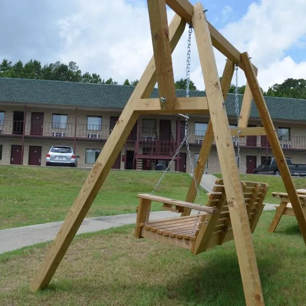 Ouachita Mountain Inn, hotel di Kirby