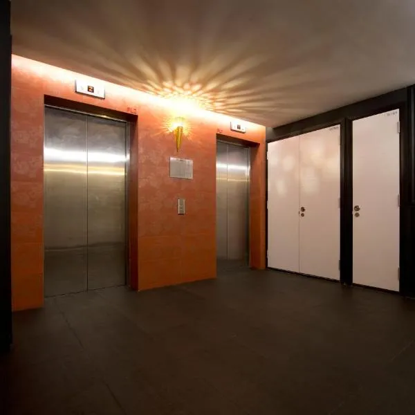 Venue Hotel photo 2