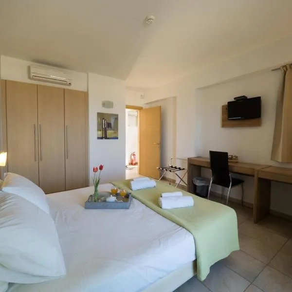 Almyra Hotel: Karfas'ta bir otel