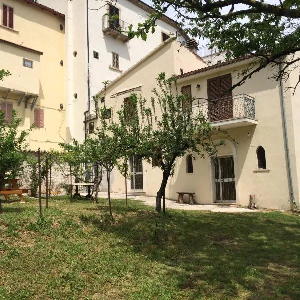 Casa vacanze da Medardo: Gagliano Aterno'da bir otel