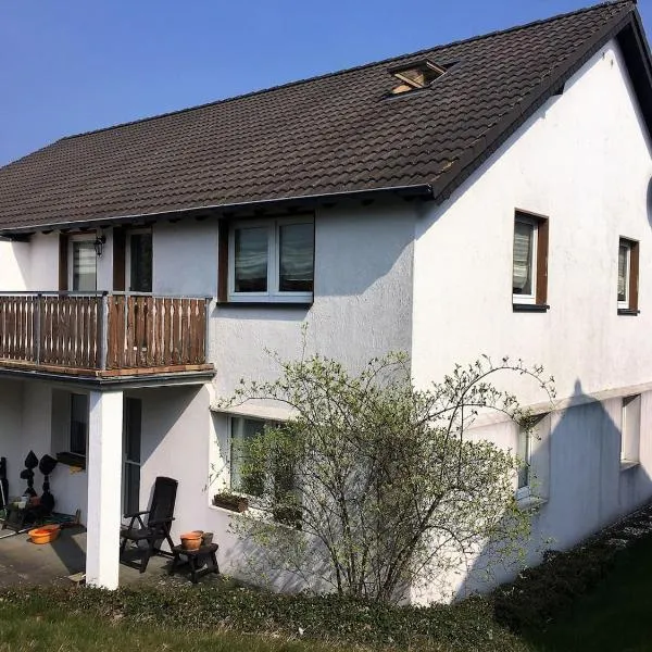 Ferien Wohnung in der Eifel in Nideggen-Schmidt: Schmidt şehrinde bir otel