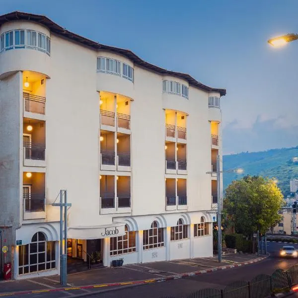 Jacob Tiberias by Jacob Hotels: Sharona şehrinde bir otel