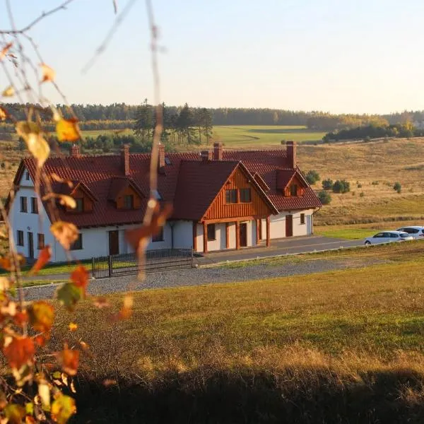 Apartamenty U Bandurskich, hotel v destinácii Sikorzyno