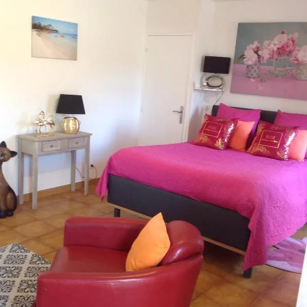 Charmant Appartement 2 pièces, hotel em Eccica-Suarella