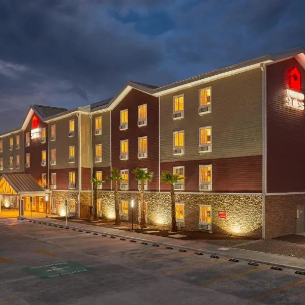 Extended Suites Saltillo Galerías, hotel v destinaci Saltillo