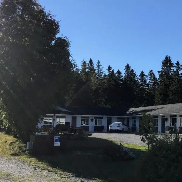 Motel de L'Anse et Camping Rimouski, hotel em Saint-Fabien