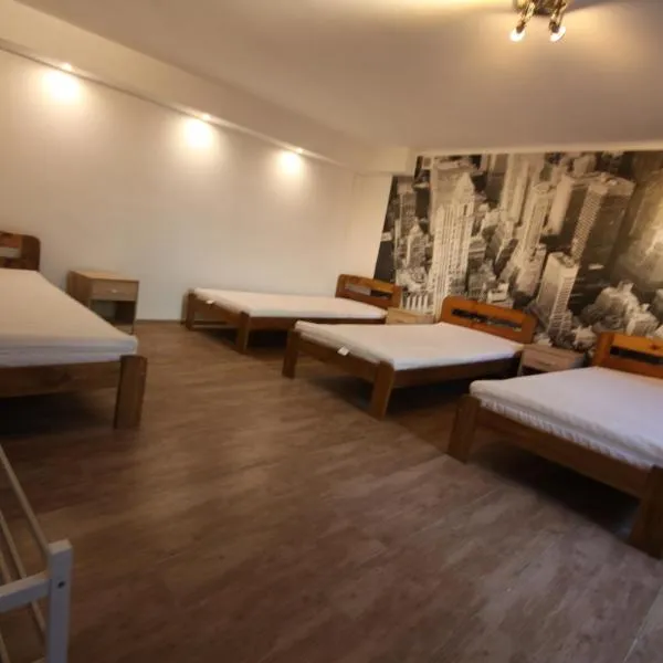 Wigury Stay, hotel in Częstochowa