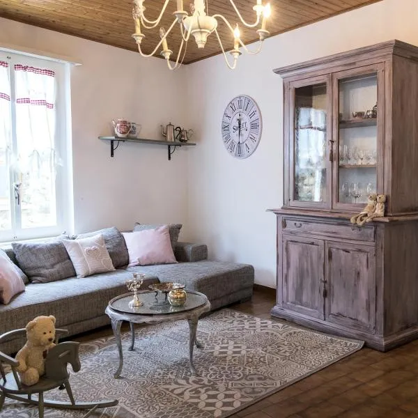 Casa Angiolina - Holidays - Appartamento Dolce Letargo, hotel v destinaci Morcote