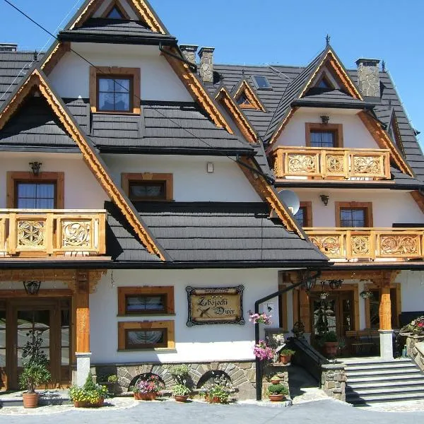 Pensjonat Zbójecki Dwór - blisko basenów termalnych i szlaków górskich, hotel v destinaci Tatranská Bukovina
