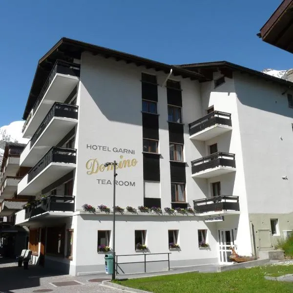 Hotel Garni Domino, hotel di Saas-Fee