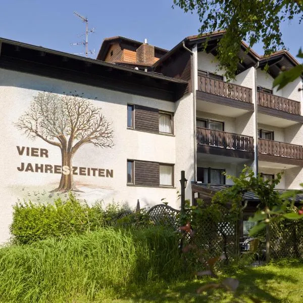 Hotel Garni Vier Jahreszeiten, hotel en Bad Füssing