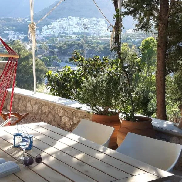 Aperi View, hotel in Karpathos Town