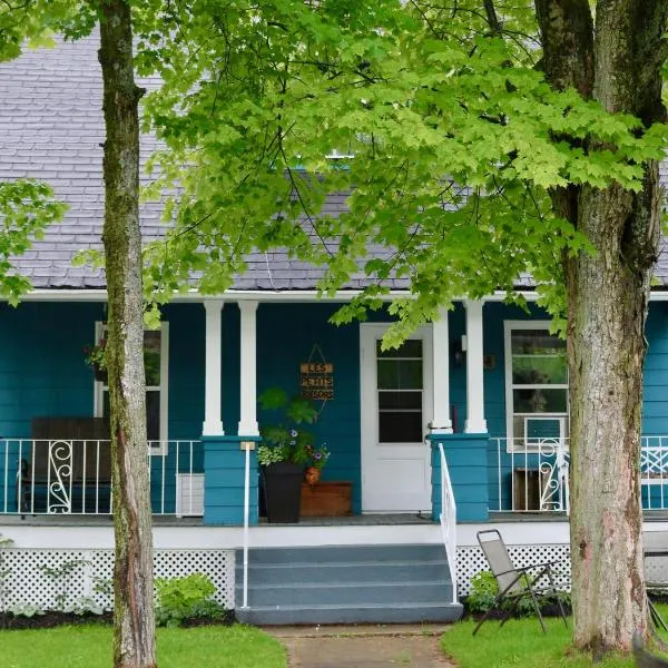 Les Petits Trésors, hotel v destinaci Coaticook