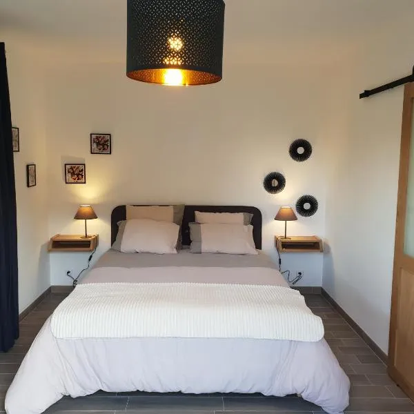 Gîtes des Rigoles, hotel v destinácii Le Faulq