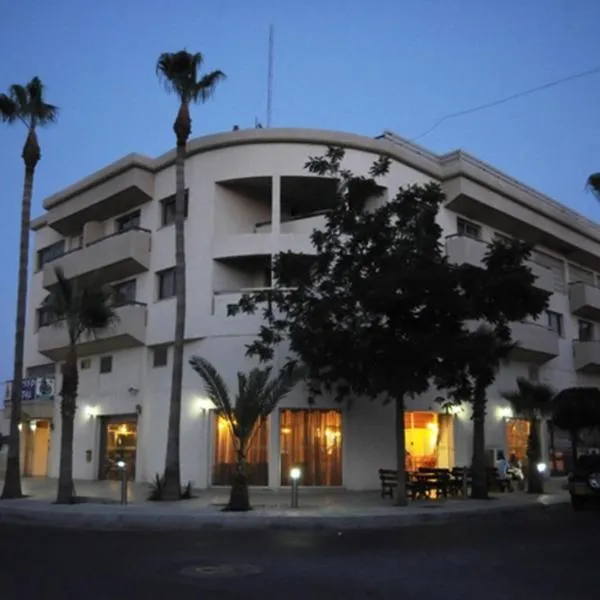 Elysso Hotel, hotel em Troulli