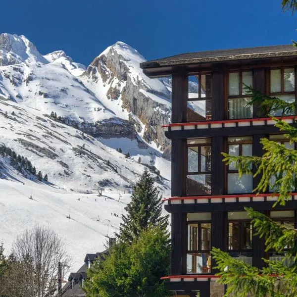 칸프란크 에스타시온에 위치한 호텔 Hotel Candanchú