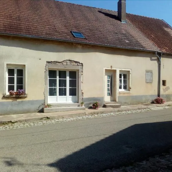 Chambres chez l habitant, hotel in Pesmes