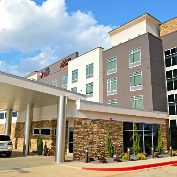 Best Western Plus Executive Residency Oklahoma City I-35, отель в городе Мур
