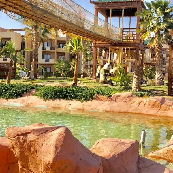 Chalet in Bluebay Asia Resort Ain Sokhna, hotel v destinaci Ain Soukhna