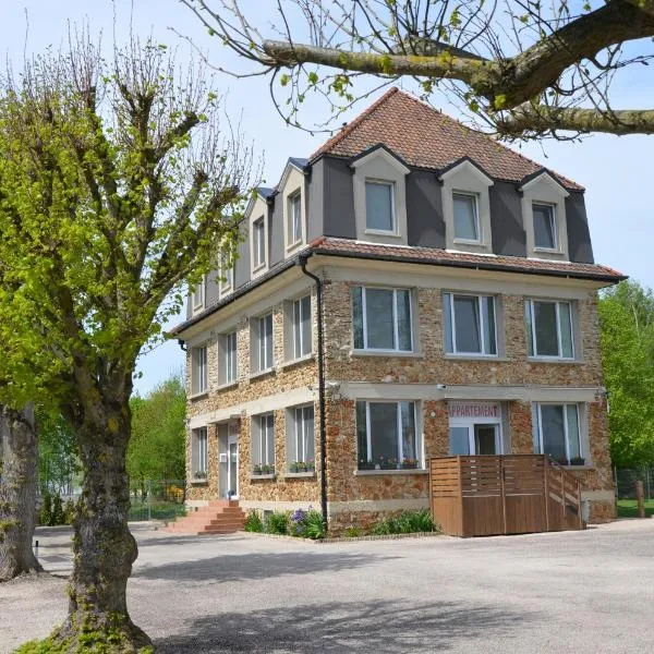 Country House Reem, hotel in Chailly-en-Brie