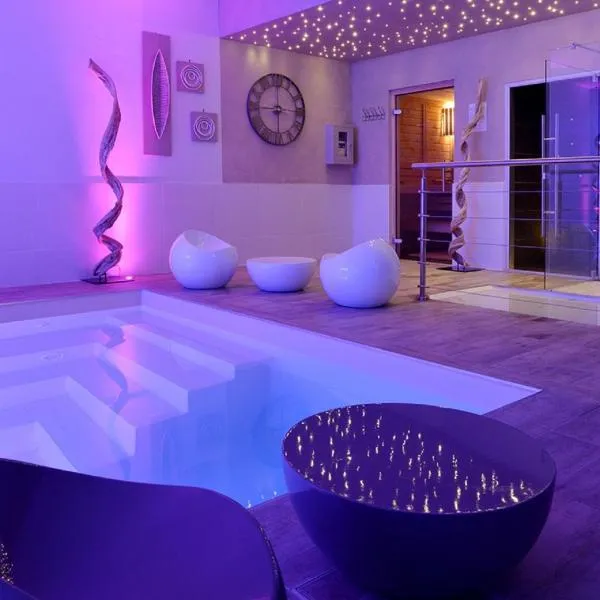 Grand Hôtel des Bains SPA – hotel w mieście Fouras