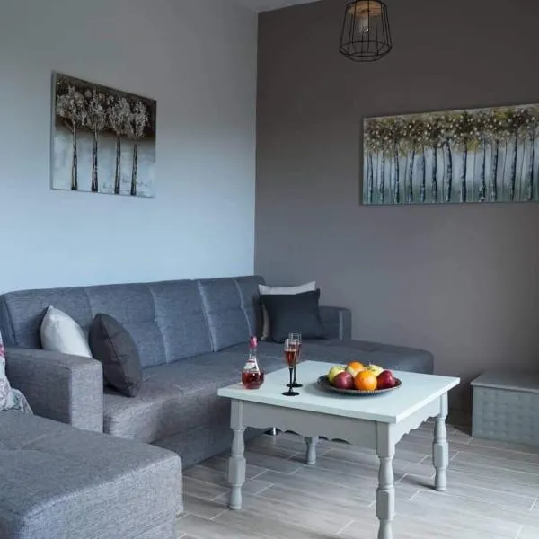 InGreen apartment, hotel in Potamia
