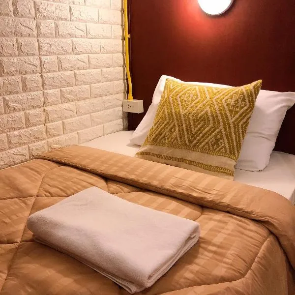 1918’s HOSTEL, hotel in Pakse