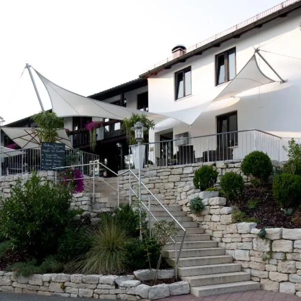 Hotel Seeluna am Klostersee, hotel v destinaci Ebersberg