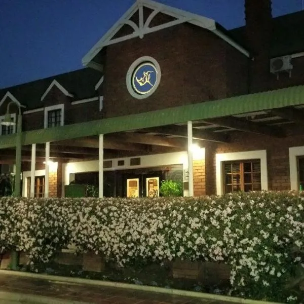Enkelbosch에 위치한 호텔 Pietersburg Club