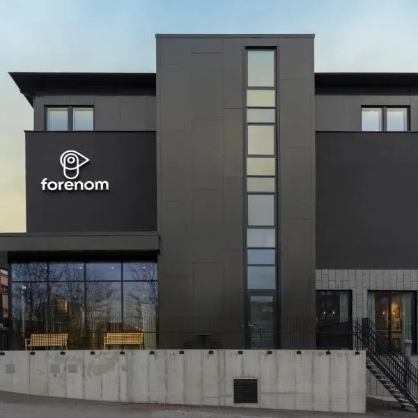 Forenom Hotels & Apartments Kista, hotell i Stockholm