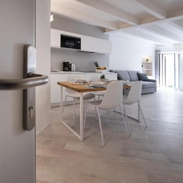Picalof Apartments, hotel en Malcesine