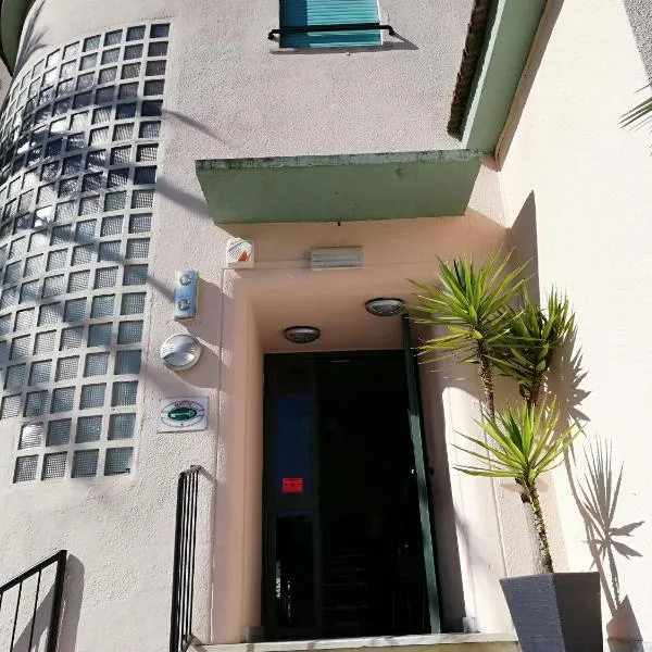 Hotel Caprice, hotel Marina di Massában