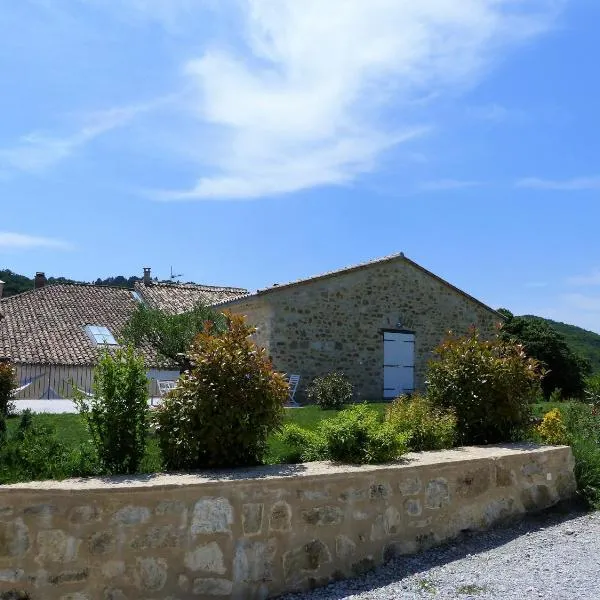 Gîte La Fontaine de Rocoule, hotel di La Bégude-de-Mazenc