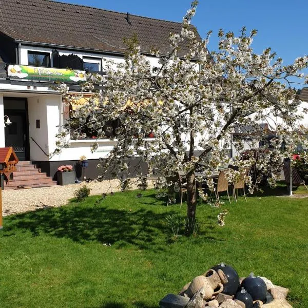 Eifelblümchen, hotel v destinaci Heimbach