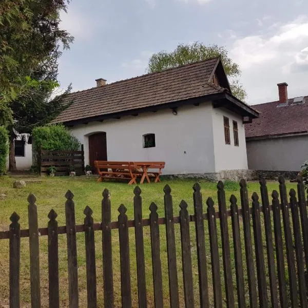 Kontyos Vendégház, hotel in Felsőtold